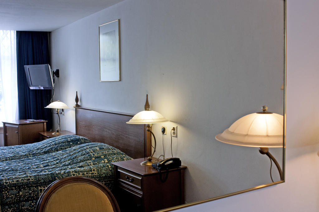 Hotel Prins Hendrik Амстердам Экстерьер фото